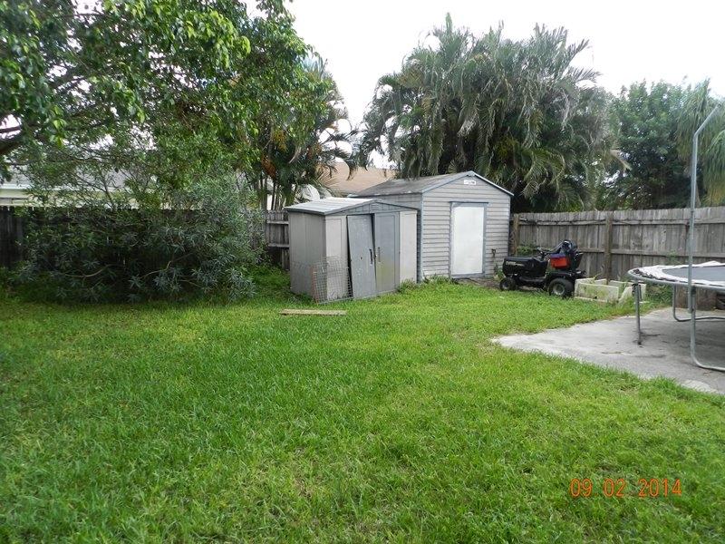 5845 Westfall Road Lake Worth, FL 33463 - Photo 15 of 16 DSCN7979