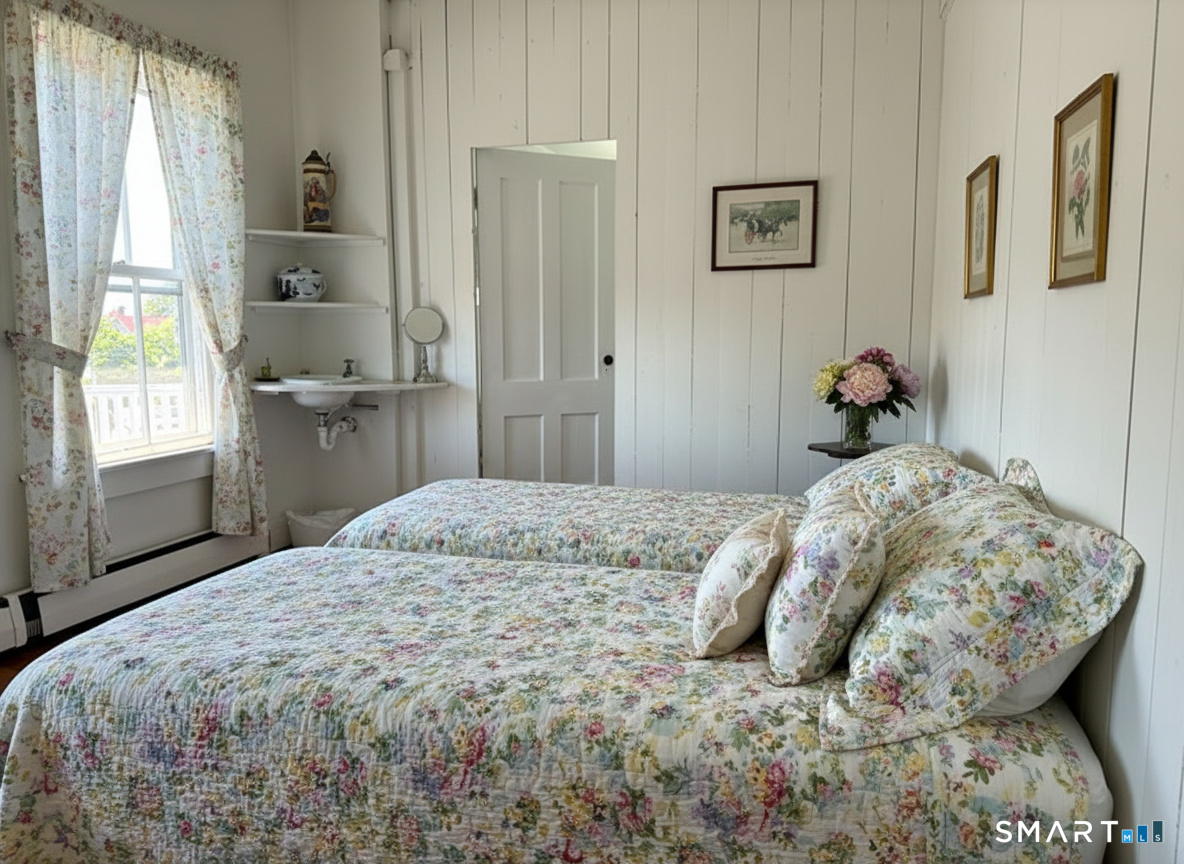 18 Prospect Hill Road Branford, CT 06405 - Photo 16 of 21