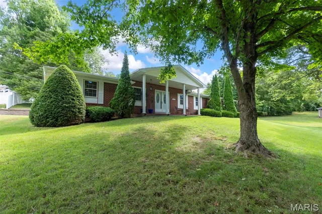 $399,000 | 1120 Pawnee Avenue, Jackson, MO 63755