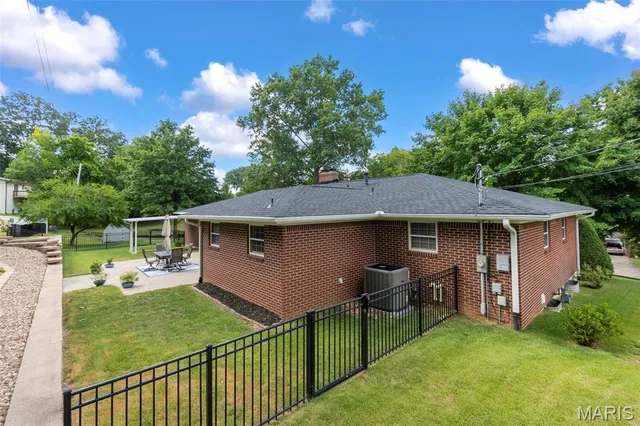 $399,000 | 1120 Pawnee Avenue, Jackson, MO 63755