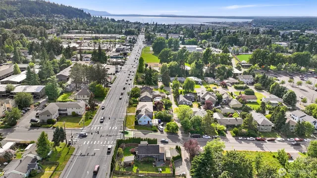 $545,000 | 1501 Lakeway Drive, Bellingham, WA 98229