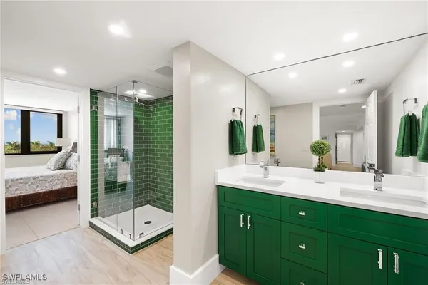 $7,000 | 5601 Turtle Bay Drive, Unit 302, Naples, FL 34108