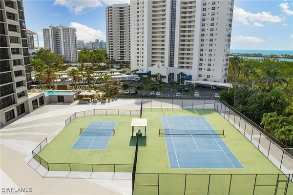 $7,000 | 5601 Turtle Bay Drive, Unit 302, Naples, FL 34108