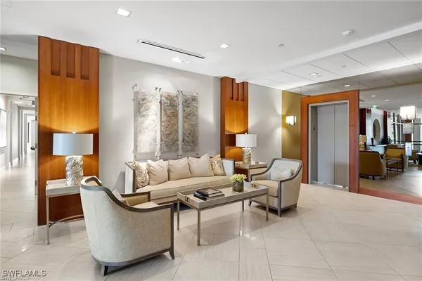 $7,000 | 5601 Turtle Bay Drive, Unit 302, Naples, FL 34108