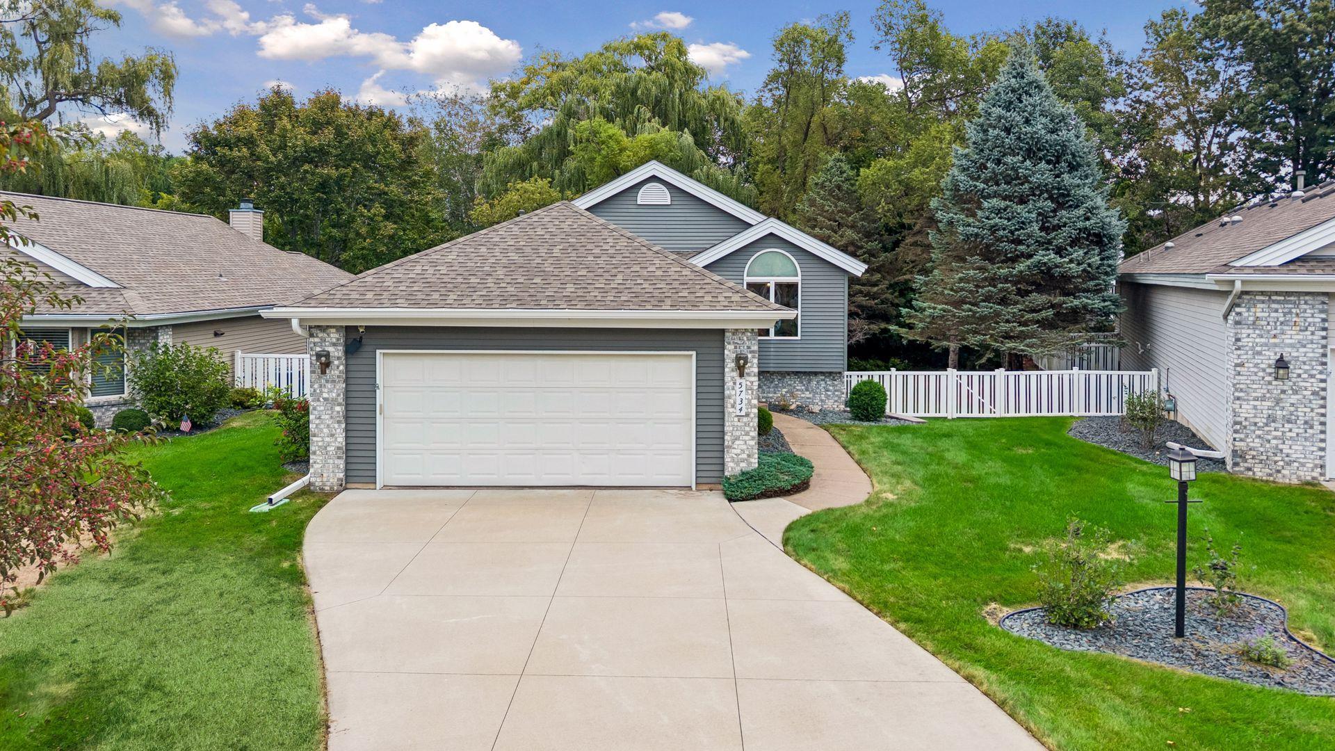 5734 Heather Ridge Drive Shoreview, MN 55126 - Photo 3 of 57 Gallery Image 3