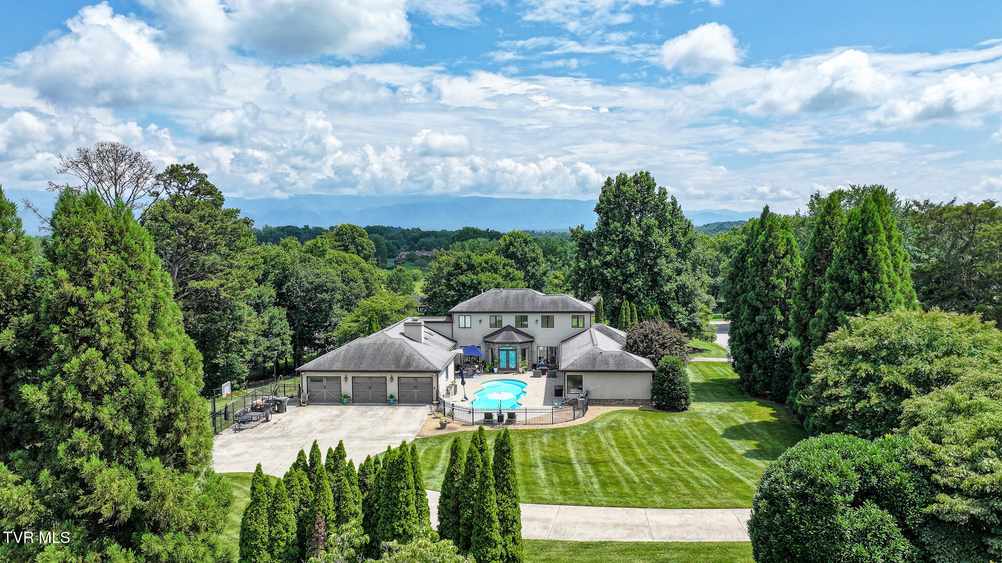 110 Pine Straw Ridge Greeneville, TN 37745 - Photo 51 of 59 DJI_20260705004210_0867_D