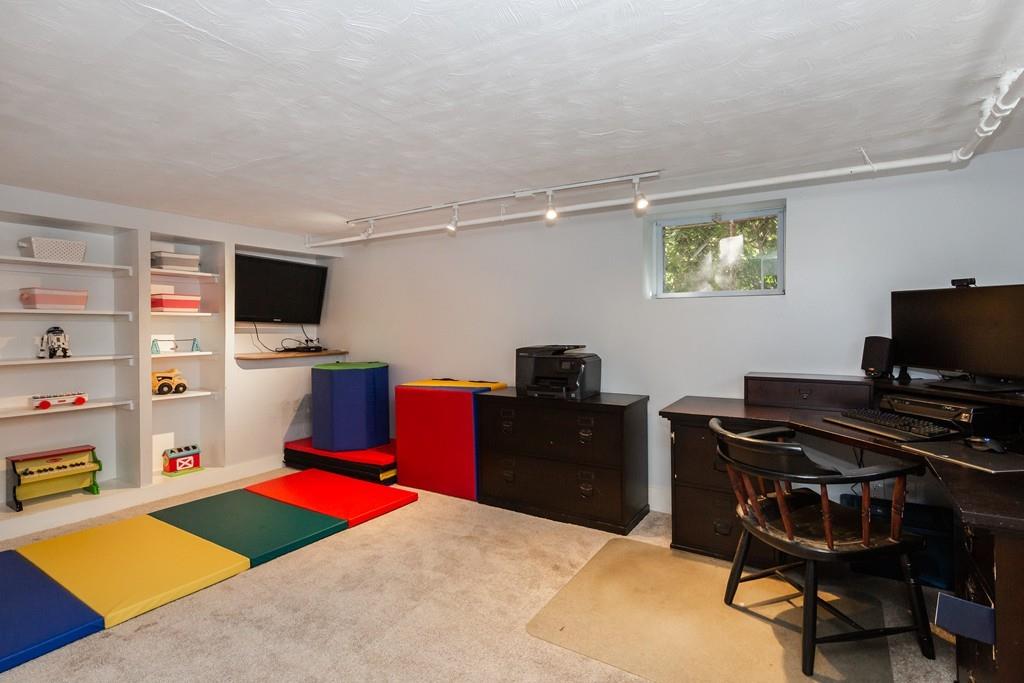 331 Appleton Street Arlington, MA 02476 - Photo 24 of 28 Gallery Image 24