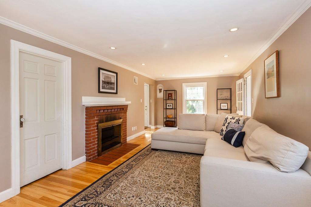 331 Appleton Street Arlington, MA 02476 - Photo 8 of 28 Gallery Image 8