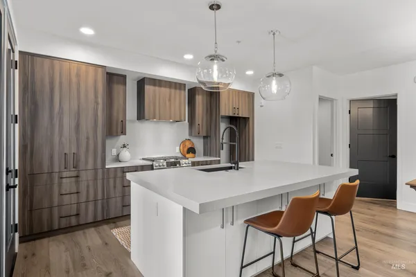 $549,900 | 1620 West Bannock Street, Unit 403, Boise, ID 83702
