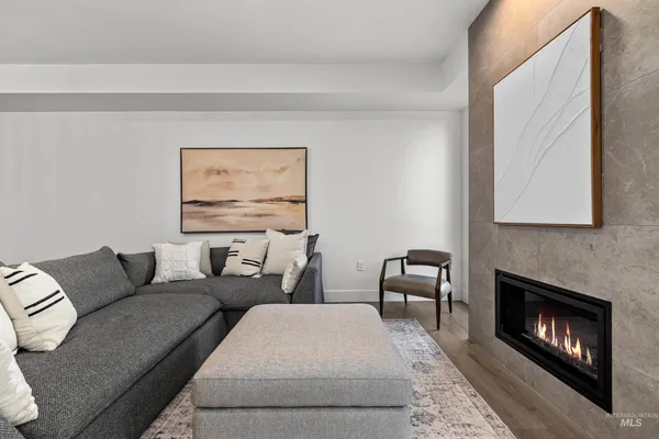 $549,900 | 1620 West Bannock Street, Unit 403, Boise, ID 83702