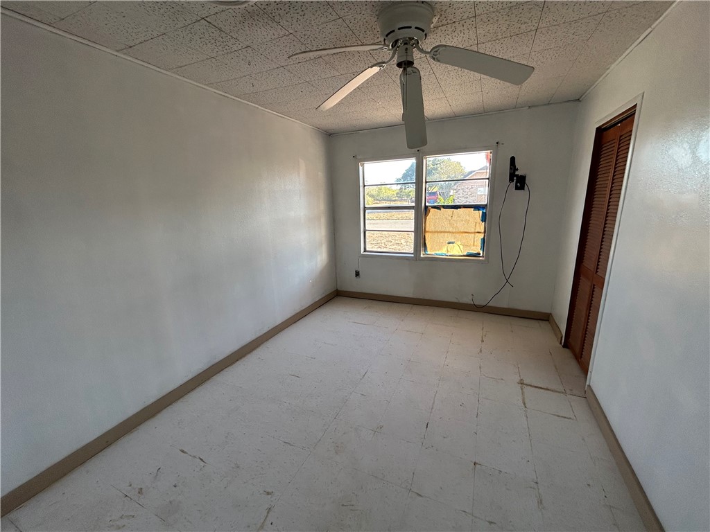 516 Stinson Street Freer, TX 78357 - Photo 32 of 34