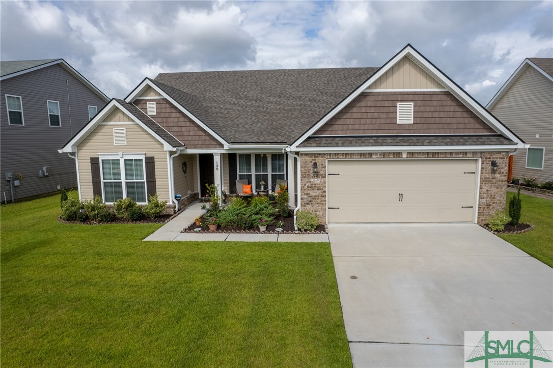 4 bedrooms, 2 full baths, an extended screened in