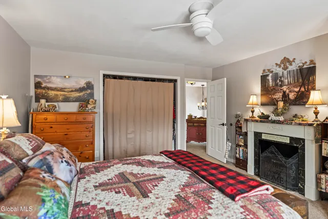 $320,000 | 15 Stirrup Drive, East Greenbush, NY 12061