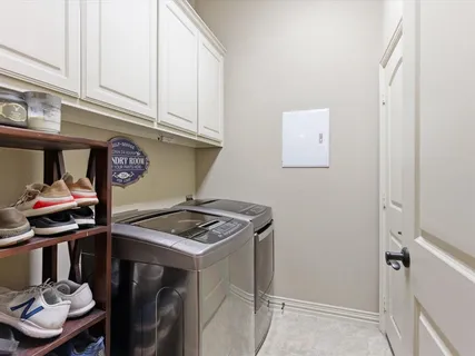 $649,000 | 2115 North Hill Drive, Irving, TX 75038