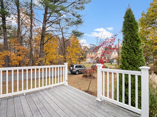 $539,900 | 8 Wilson Lane, Westford, MA 01886