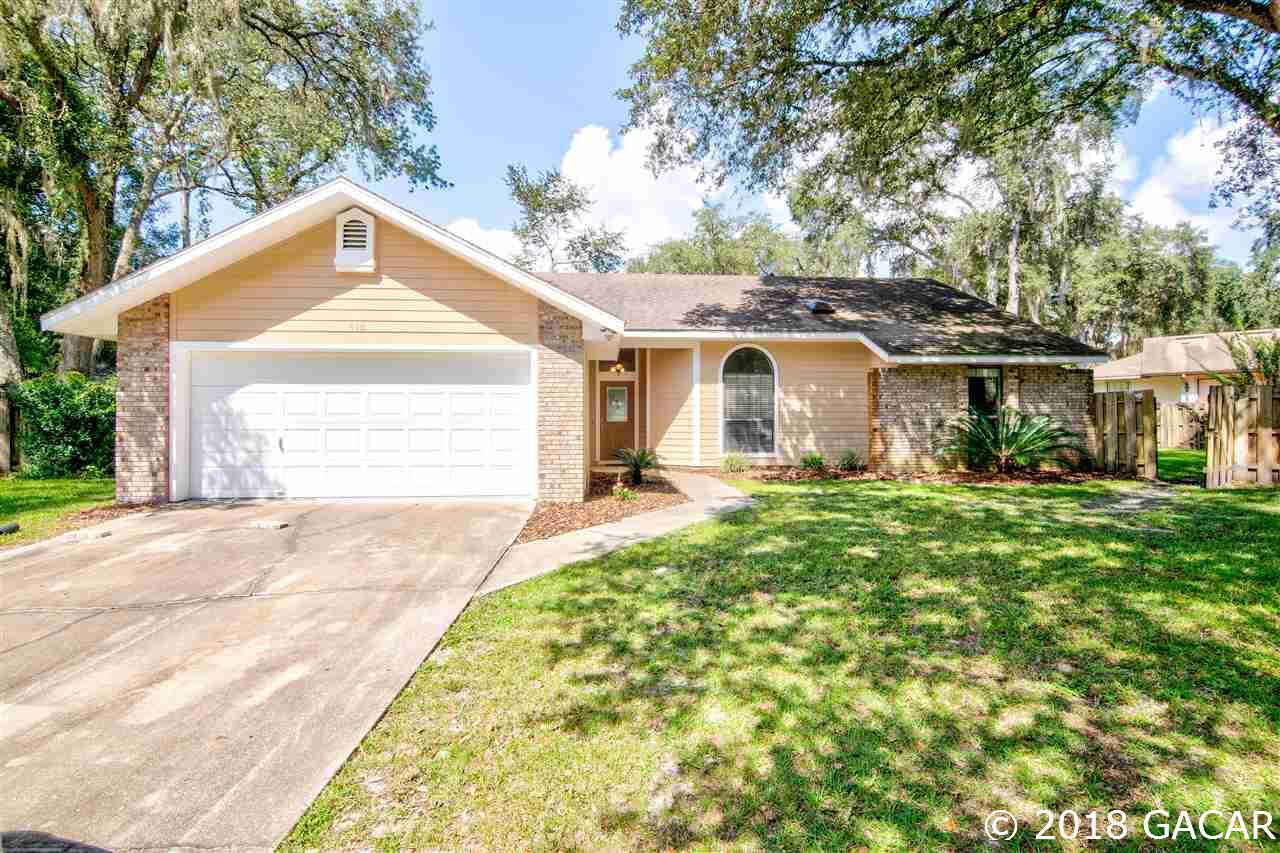 910 Southwest 79 Terrace Gainesville, FL 32607 - Photo 2 of 28 Gallery Image 2