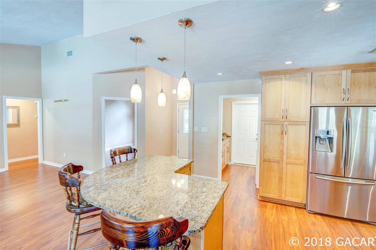 910 Southwest 79 Terrace Gainesville, FL 32607 - Photo 13 of 28 Gallery Image 13