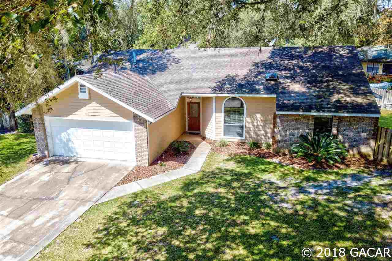 910 Southwest 79 Terrace Gainesville, FL 32607 - Photo 3 of 28 Gallery Image 3