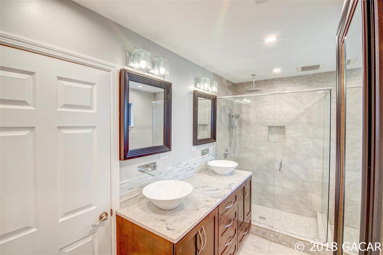 910 Southwest 79 Terrace Gainesville, FL 32607 - Photo 21 of 28 Gallery Image 21