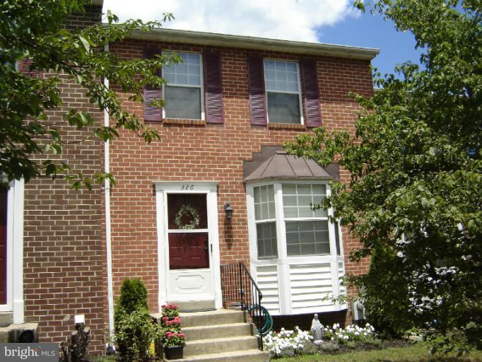 Exterior (Front)