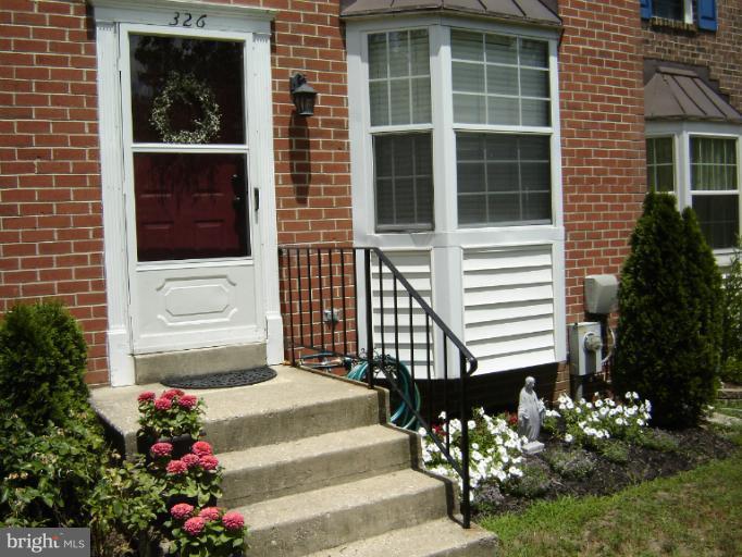 326 Rambling Ridge Court Pasadena, MD 21122 - Photo 2 of 29 Exterior (General)