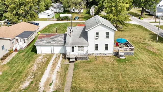 $95,000 | 402 West Ash Street, Fairbury, IL 61739