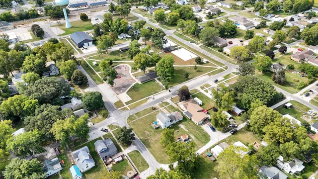 $95,000 | 402 West Ash Street, Fairbury, IL 61739