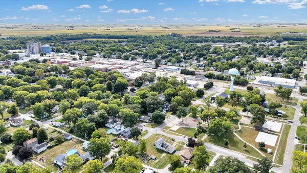 $80,000 | 402 West Ash Street, Fairbury, IL 61739