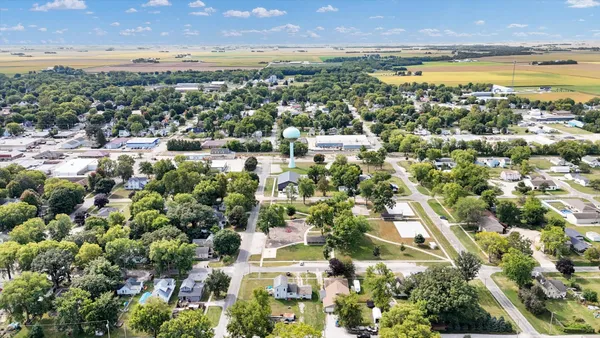 $80,000 | 402 West Ash Street, Fairbury, IL 61739