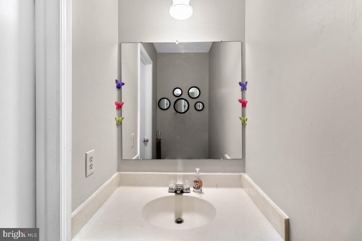 3550 Gentry Ridge Court Silver Spring, MD 20904 - Photo 13 of 39 Gallery Image 13