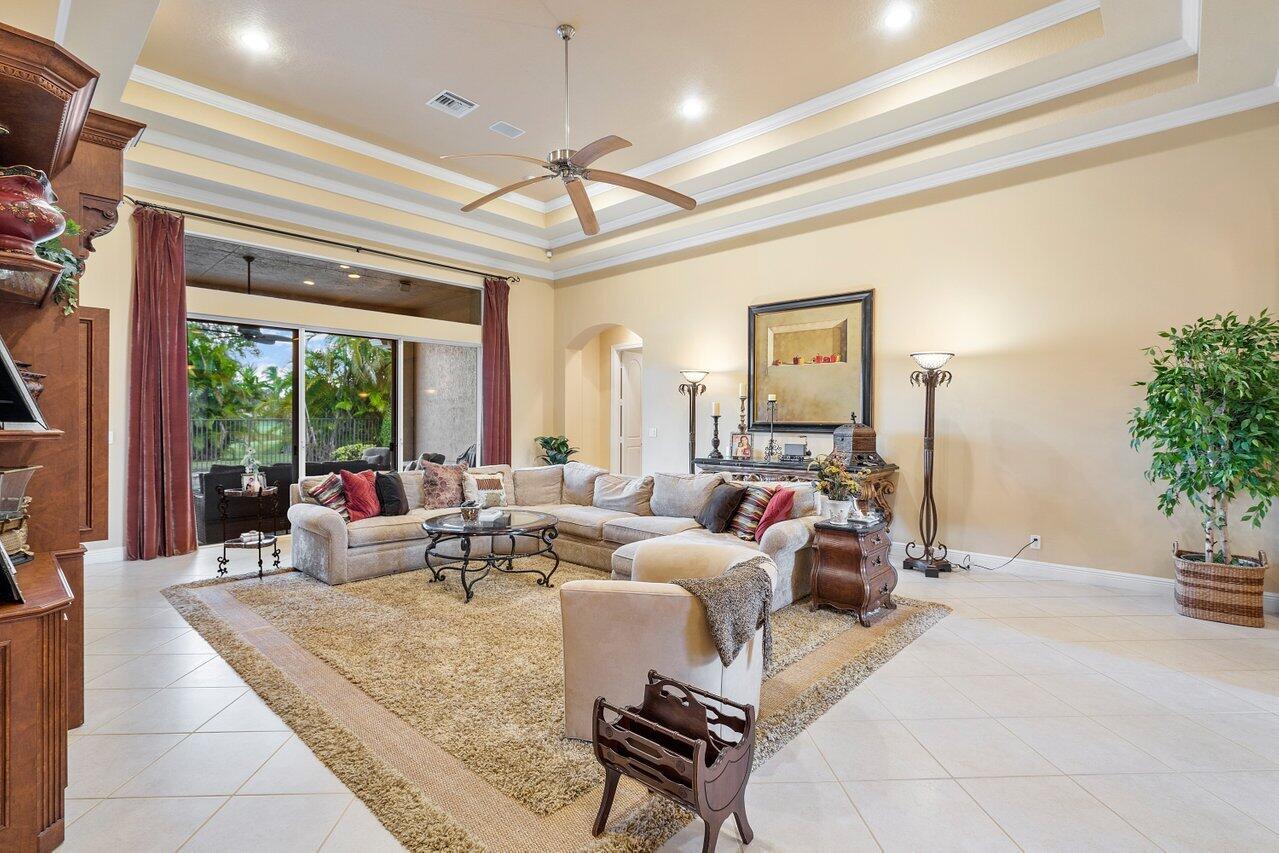 16337 Braeburn Ridge Trail Delray Beach, FL 33446 - Photo 7 of 51 006-16337BraeburnRidgeTrail-DelrayBeach-