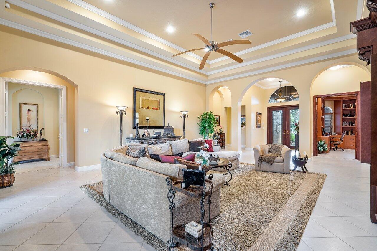 16337 Braeburn Ridge Trail Delray Beach, FL 33446 - Photo 9 of 51 008-16337BraeburnRidgeTrail-DelrayBeach-