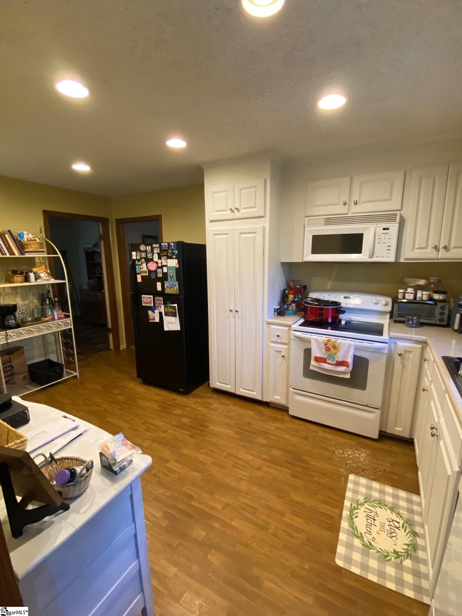 222 Bellview Church Road Laurens, SC 29360 - Photo 6 of 17 Gallery Image 6