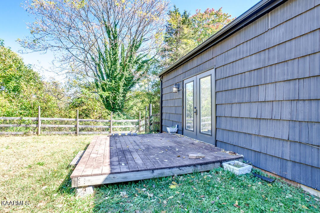 3615 Buffat Mill Road Knoxville, TN 37917 - Photo 15 of 34 Gallery Image 15