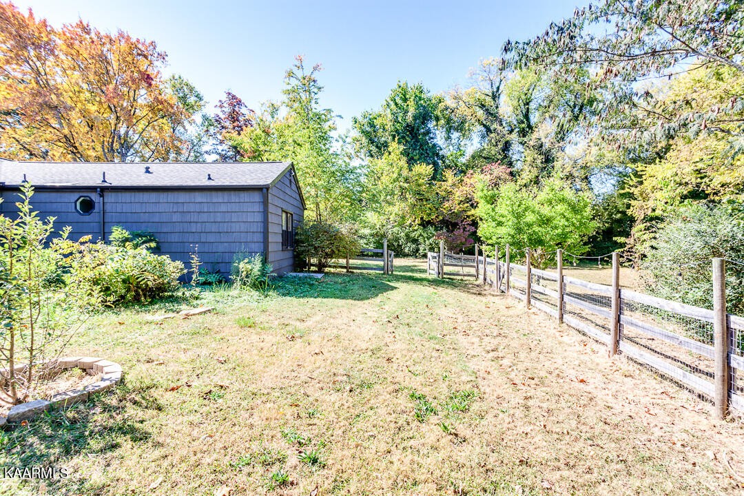 3615 Buffat Mill Road Knoxville, TN 37917 - Photo 30 of 34 Gallery Image 30