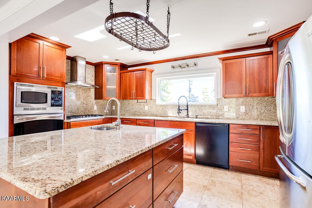 3615 Buffat Mill Road Knoxville, TN 37917 - Photo 8 of 34 Gallery Image 8