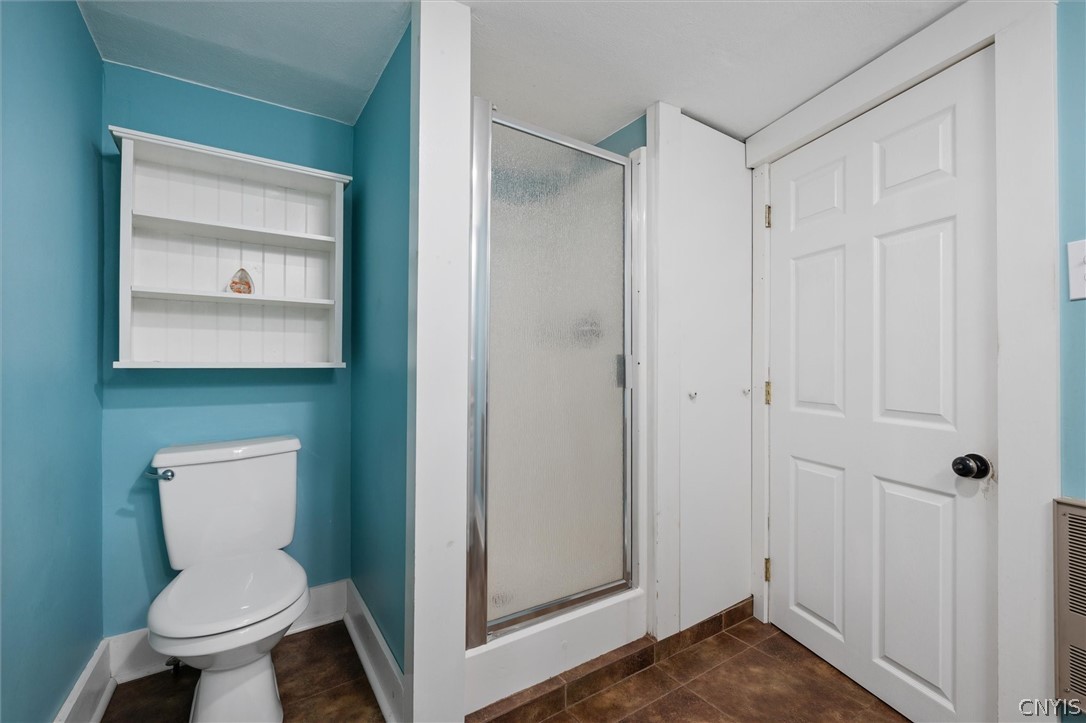 305 Howard Road Volney, NY 13069 - Photo 29 of 49 Lower level bath.