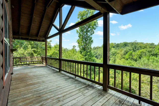 $374,999 | 252 River Run Road, Calhoun, TN 37309