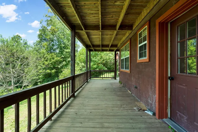 $374,999 | 252 River Run Road, Calhoun, TN 37309