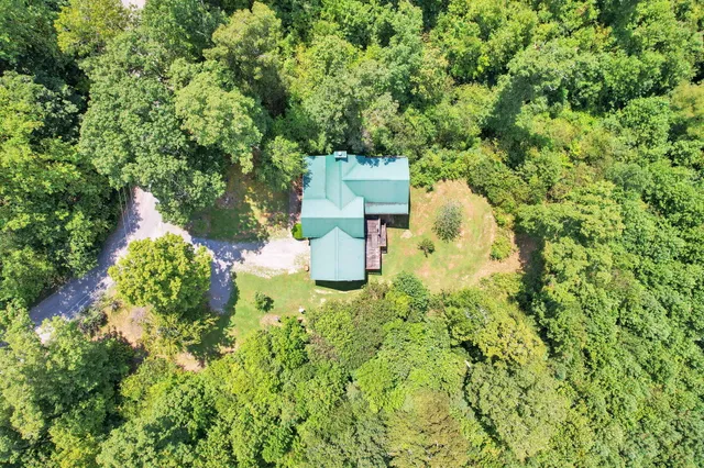 $374,999 | 252 River Run Road, Calhoun, TN 37309