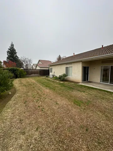 $2,200 | 2260 East Niles Avenue, Fresno, CA 93720