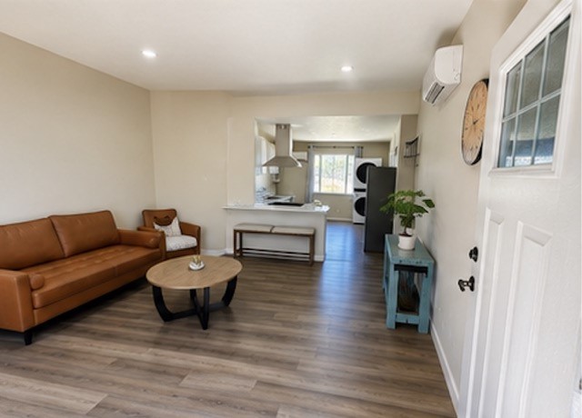 3592 Myers Street Riverside, CA 92503 - Photo 5 of 18