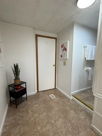 $34,990 | 608 Tanglewood Road, Matteson, IL 60443