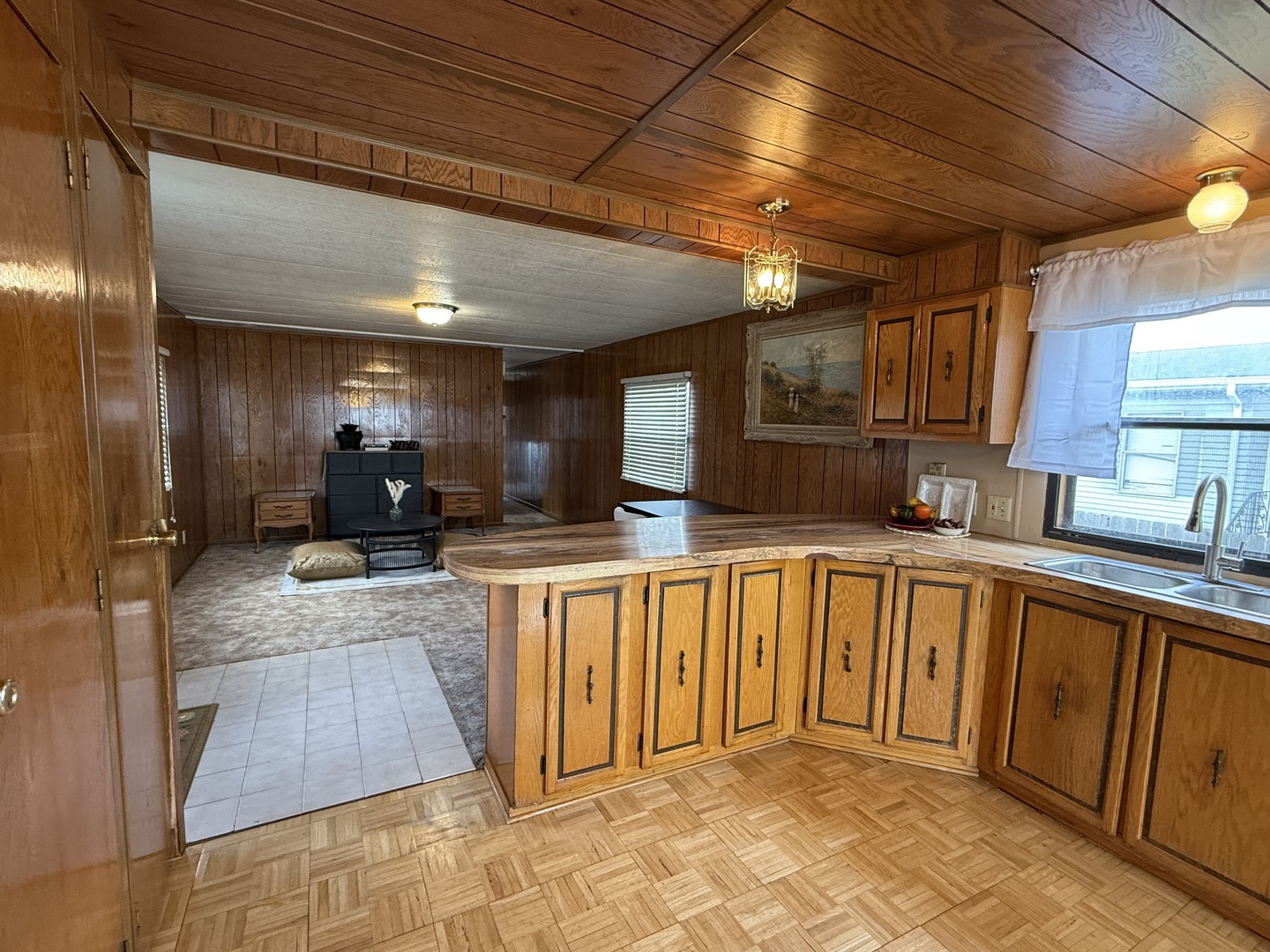 608 Tanglewood Road Matteson, IL 60443 - Photo 3 of 28 a large white kitchen with lots of counter space