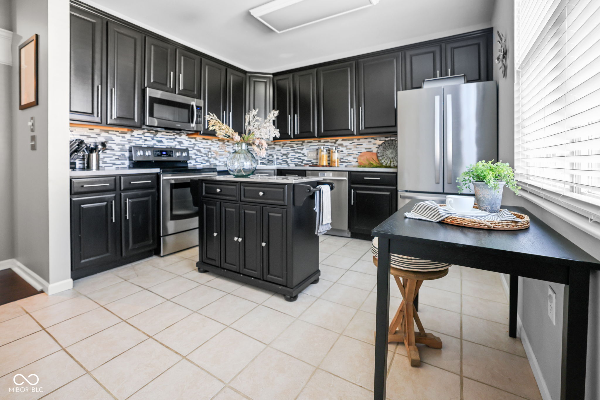 10190 Winslow Way Fishers, IN 46037 - Photo 9 of 36