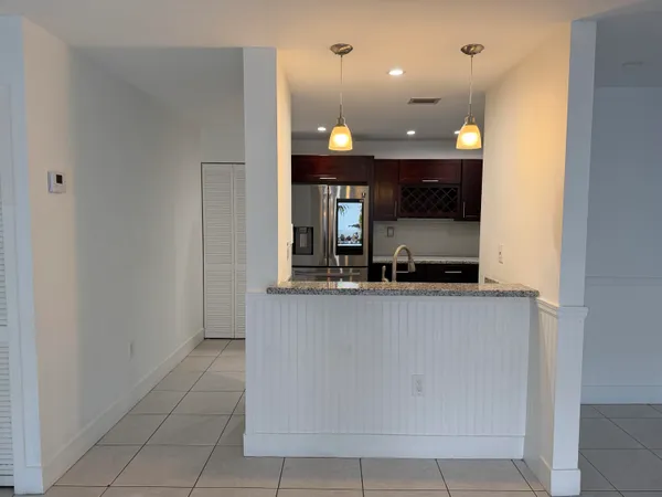 $2,500 | 8851 Northwest 119th Street, Unit 22222, Hialeah Gardens, FL 33018