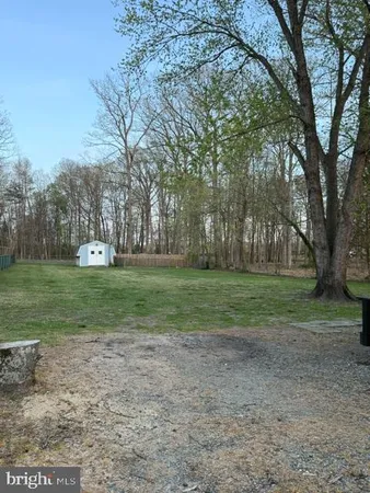 a view of a golf course