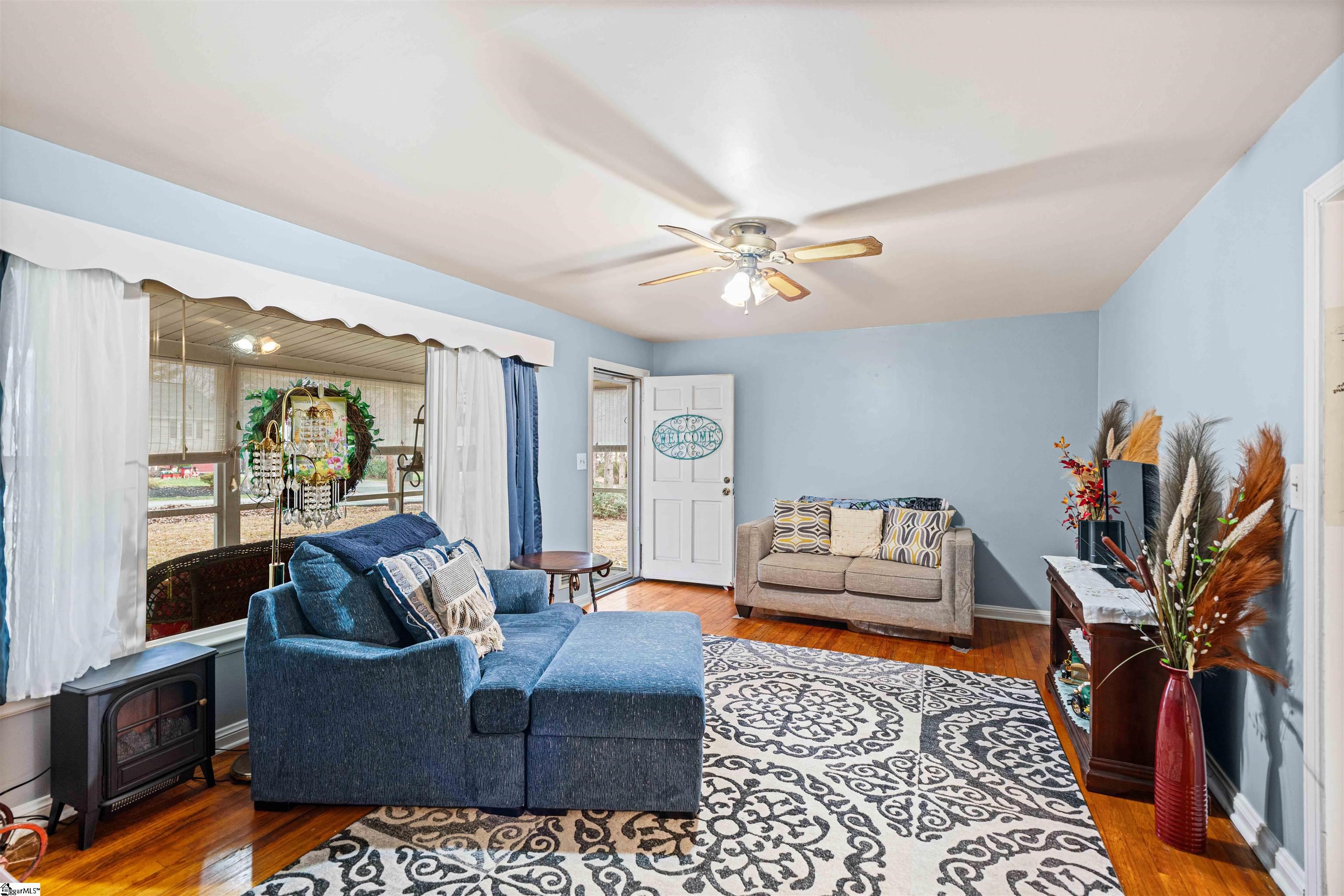 20 Hudson Street Taylors, SC 29687 - Photo 5 of 30