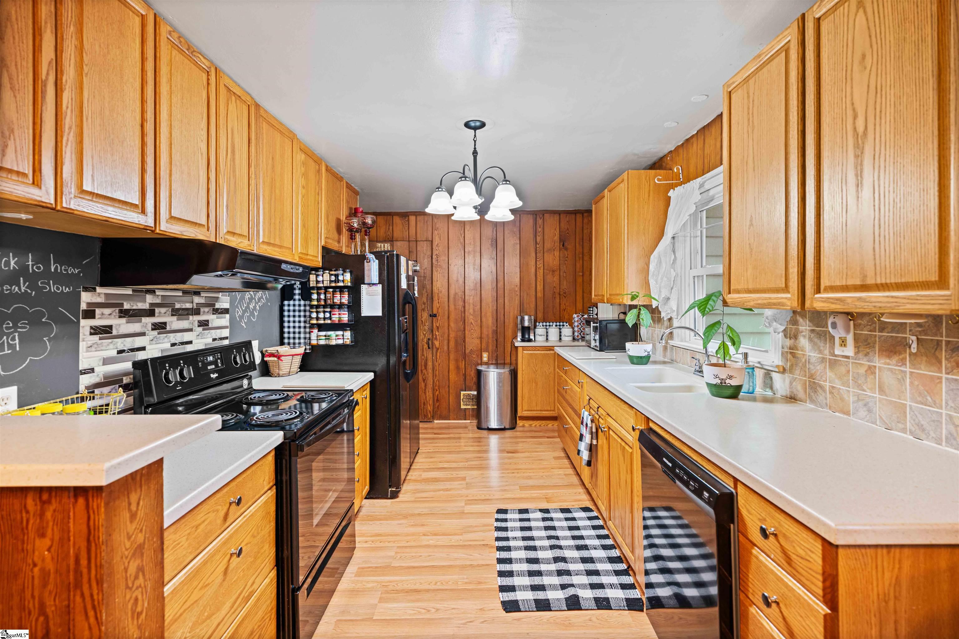 20 Hudson Street Taylors, SC 29687 - Photo 9 of 30