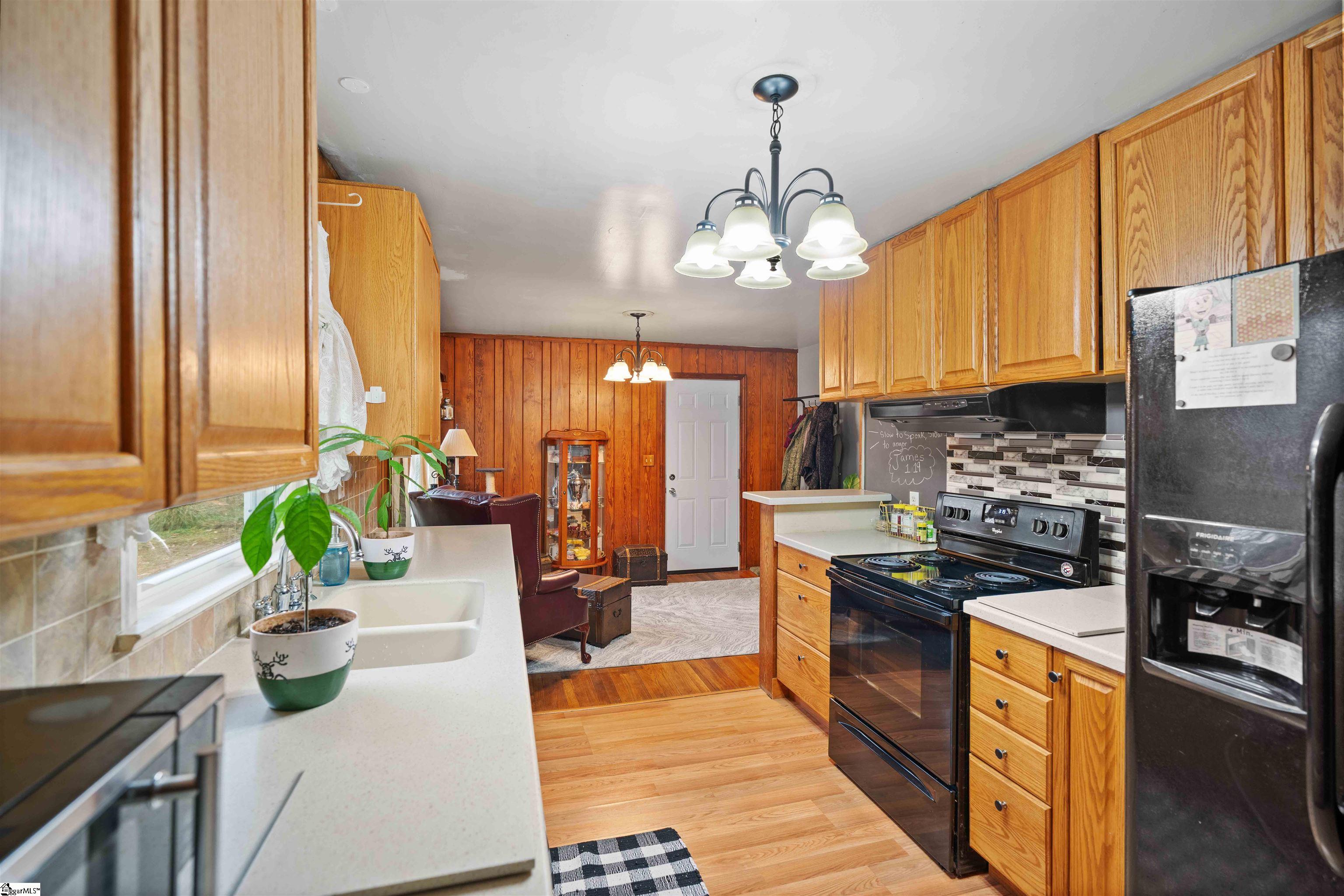 20 Hudson Street Taylors, SC 29687 - Photo 10 of 30